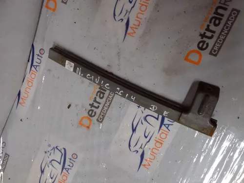 Guia Vidro Dianteira Esquerda Honda New Civic 12/..16  12634