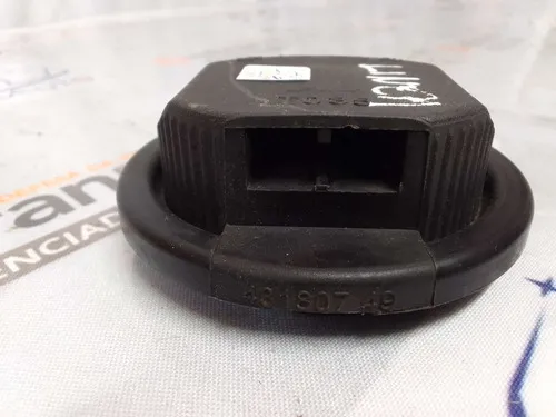 Tampa Vedação Farol Fiat Linea 43180749 13637 Dd09b
