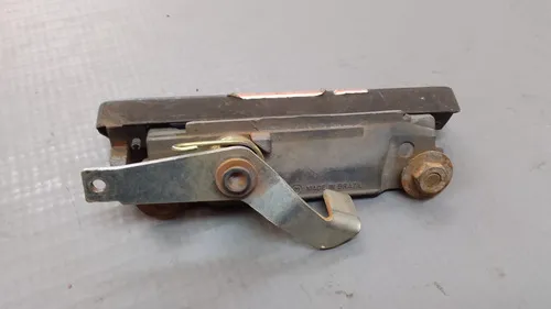 Maçaneta Dianteira Direita Chevrolet Chevette 73/82    24308