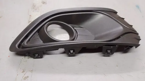Moldura Farol De Milha Ld Sandero Logan 14/20  24787