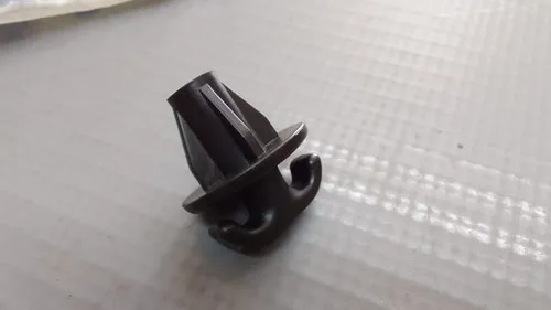 Gancho Traseiro Porta Malas Gm Omega   237800