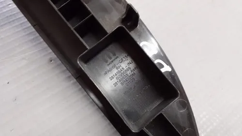Moldura Comando Vidro Dianteira Direita Jeep Compass   24666