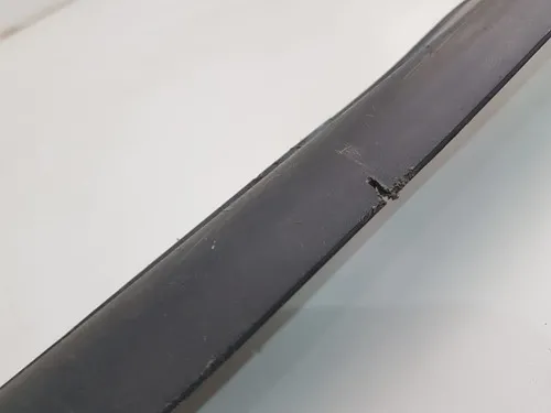 Spoiler Lateral Direito Ford Focus 2009 A 2013 26939 - Preto