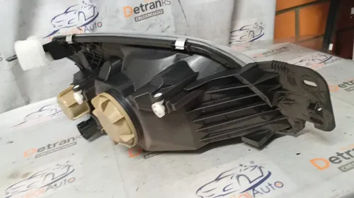 Farol Fiesta Street 00 01 02 03 04 05 06 Pisca Cristal 26441