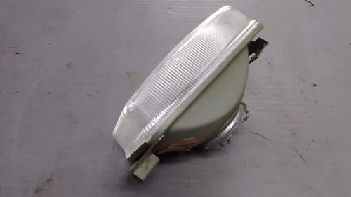 Farol De Milha Lado Direito Santana 84/90 30322 Cristal Prateado