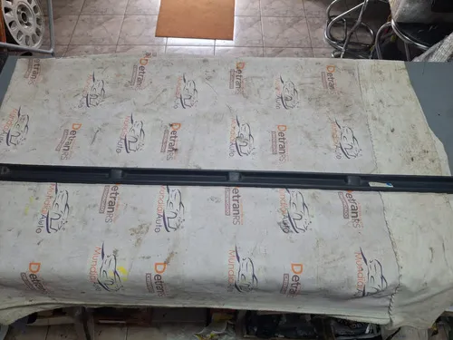 Moldura Sup Estribo Ld Crossfox 10/14 5z6853558 29458 Preto