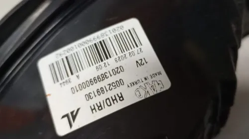 Lanterna Luz  Re Párachoque Fiat Punto Toro 51718013 26172