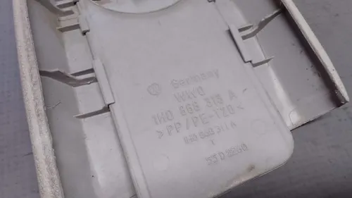 Acabamento Porta Esquerda Lateral Golf 94/98 18518