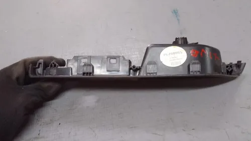 Moldura Comando Lado Dd Vidro Elétrico Prisma Ônix  24847