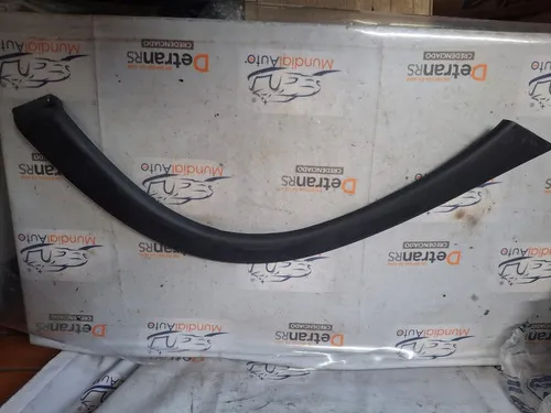 Moldura Paralama Lateral Tras Dir Corsa Sedan Wagon 96/04