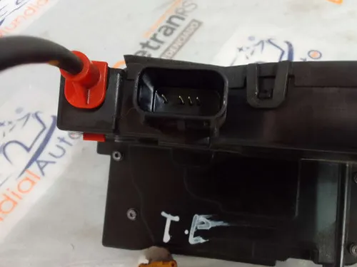 Fechadura Porta Traseira Esquerda Cobalt Onix 3031615 12323