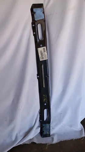 Travessa Fechamento Radiador Celta 01 A 16 - 27042