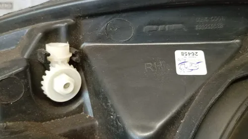 Farol Corsa Montana 03 04 05 06 .. 10 11 12 M. Negra 26458 Direito/passageiro