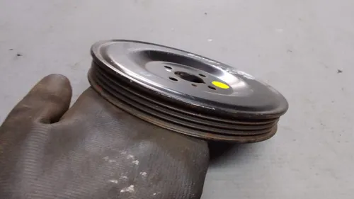Polia Da Bomba D'água Hyundai I30 2.0 16v 08/12 30332