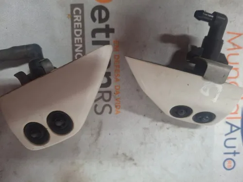 Esguicho Brucutu  Farol Freelander 07/12 29470 Blanco
