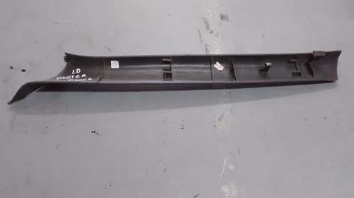 Acabamento Coluna Dianteira Direita Duster Oroch 12... 10045