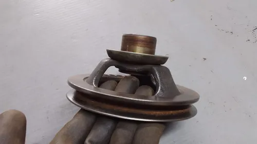 Polia Virabrequim Vw Gol Cht 1.0 89/96 30233 Prateado