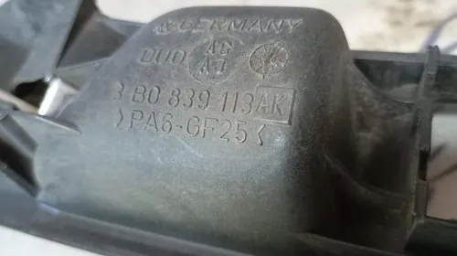 Maçaneta Interna Tras Esquerda Passat Vw Golf 99 / 12 26928 - Traseira
