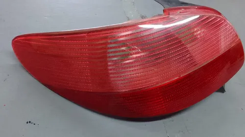 Lanterna Traseira Esquerda Peugeot 206 1998 Á 2000  24712