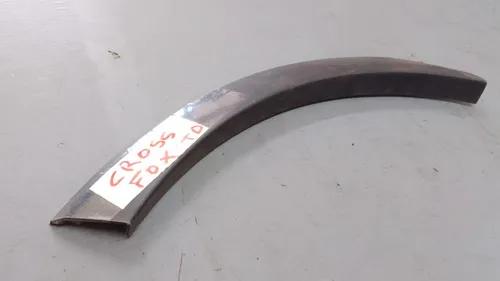 Moldura Para-lama Traseiro Direito Crossfox 10/15 30115 Preto