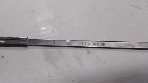 Braço Limpador Para-brisa Direito Corsa Montana 02/12 30138 - Direito