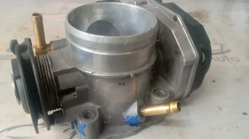 Tbi Corpo Borboleta Golf Bora 06a133064j 1999 /.. 8982