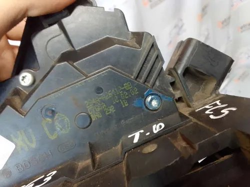 Fechadura Traseira Direita Ford Focus 2s4aa26412bb 8063
