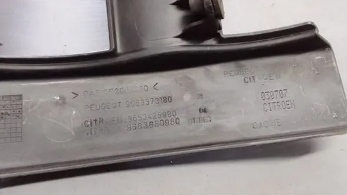 Tampa Motor Citroen C4 Pallas 2.0 2008... 30104 Preto