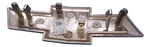 Emblema Grade Dianteira Gm Ônix 2020/2024 30727 Dourado