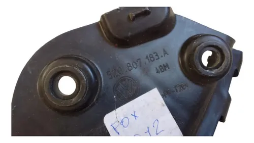 Guia Parachoque Diant. Esquerdo Fox Space Cross 2010.. 30571