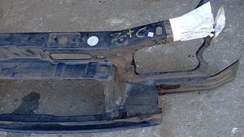 Painel Dianteiro Superior Ford Escort Zetec 27032