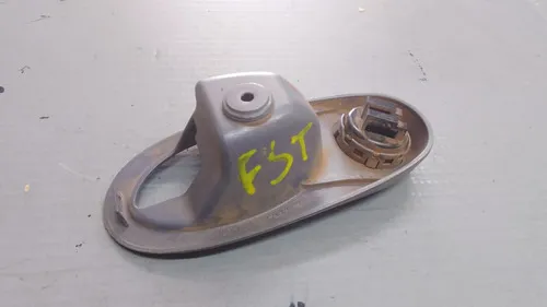 Moldura Maçaneta Porta Esquerda Ford Fiesta 1997...  24530