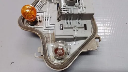 Soquete Circuito Lanterna Traseira Le Fox 04/10. 23491