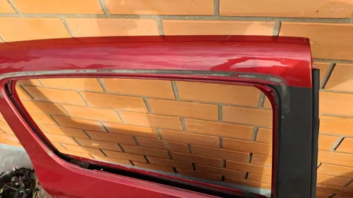 Porta Traseira Direita Sandero 2015 A 2020 Vermelha Perfeita