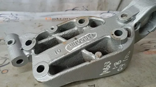 Braço Capô L Direito Citroen Xsara Picasso 2001 / 12 26761