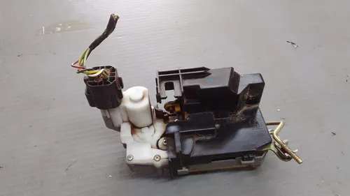 Fechadura Tampa Traseira Ecosport 2005/2012 30297 Prateado