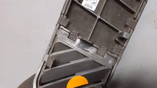 Difusor Ar E Tela Alto Falante Esquerdo Kadett 94/95  24859