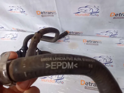 Mangueira  Radiador / Ar Quente Fiat Mobi 51858425 13062