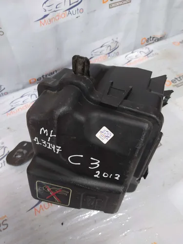Tampa Caixa Fusíveis Citroën C3 05/..12  13147  Ae08b