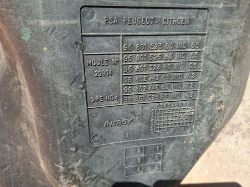 Tanque Reservatorio Combustivel Citroen C3 04/12  29500