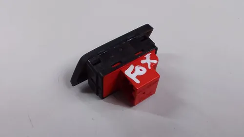 Botão Travamento Porta Esquerdo Fox 10/22 Spacefox 24732