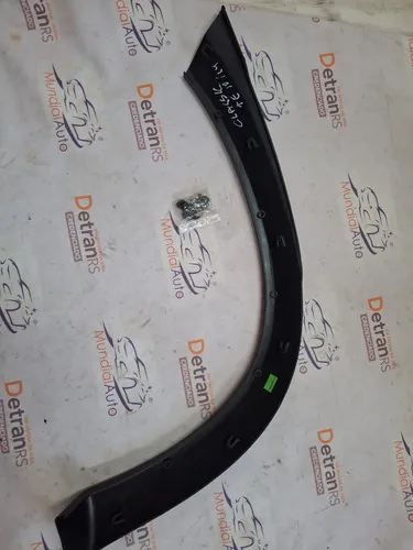 Moldura Traseira Classic Ls 2010 2011 2012 2013 14 Esquerdo
