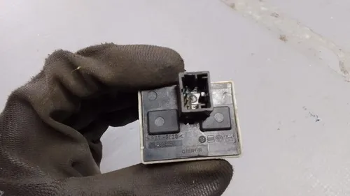 Botão Vidro Elétrico Fox Crossfox Spacefox 2 Estágios 24686