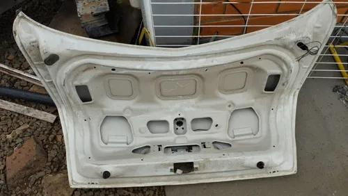 Tampa Traseira Renalt Megane 2006/2013  17973