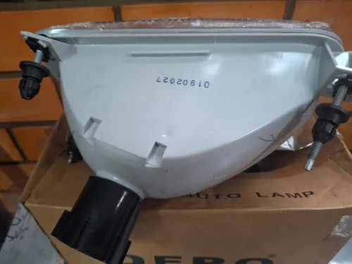 Farol F1000 1996 /1998 Importado 29256-05214