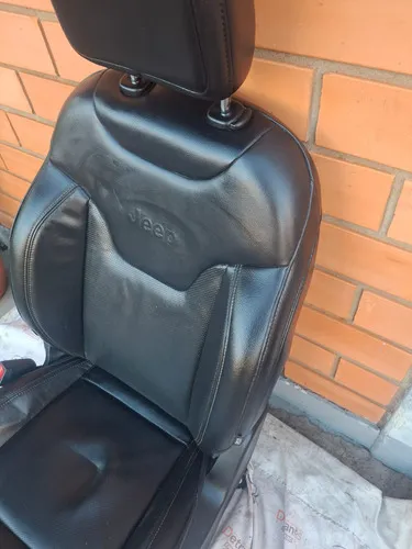 Banco Dianteiro Le Compass Limited 21/24couro 29503 Preto