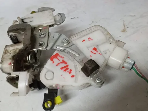Fechadura Porta Dianteira Direita Toyota Etios 2015 2016 17