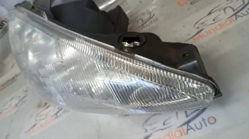 Farol Peugeot 206 98 99 2000 Foco Simples Raiado 26407