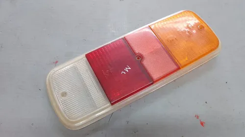 Lente Lanterna Traseira Kombi 76/97 30325 Tricolor