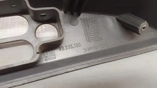 Moldura Comando Vidro Dianteira Le Corsa Classic 94/12 30000